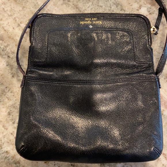 Kate Spade ♠️ purse - Picture 6 of 8